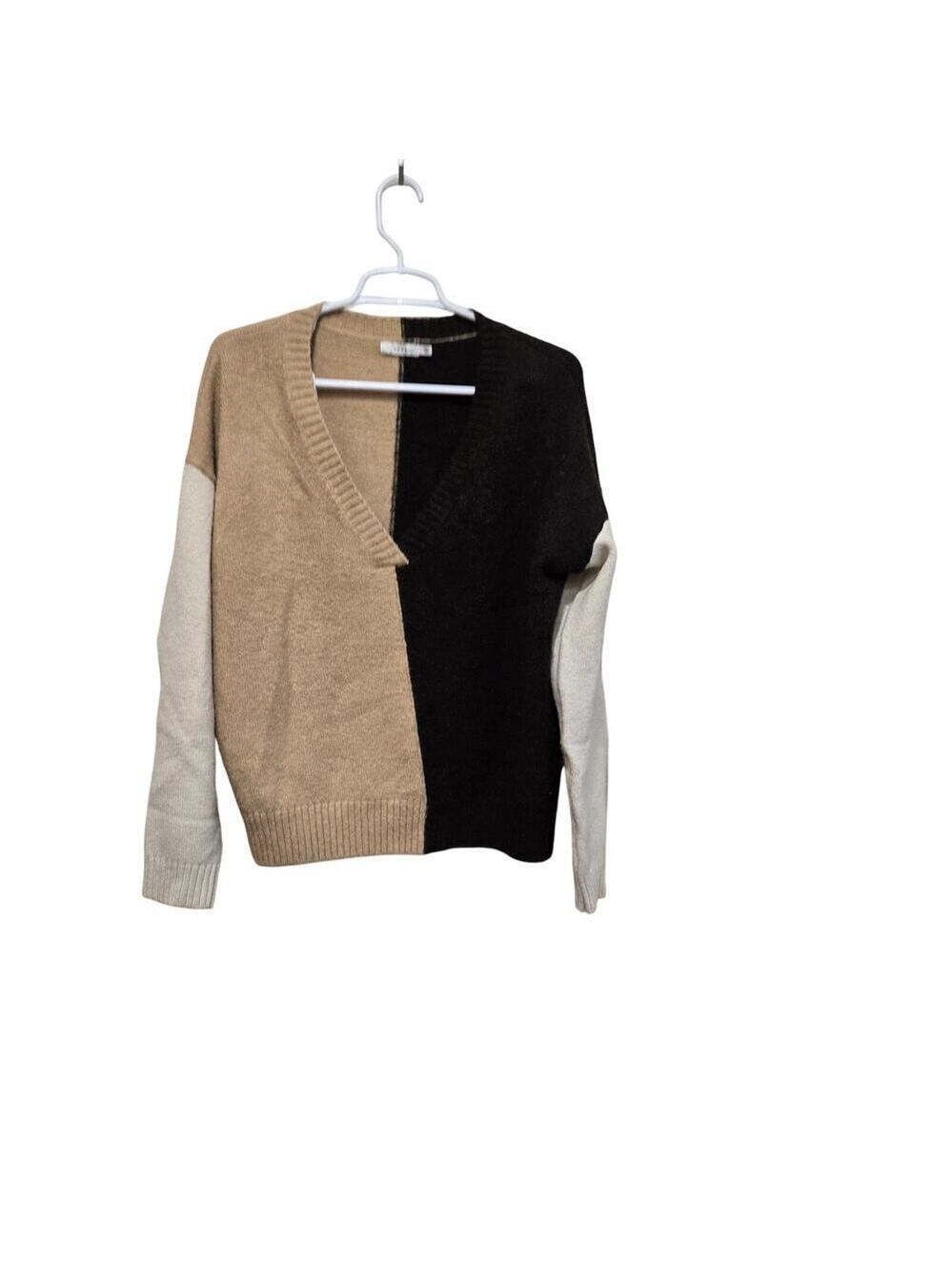 Lush Colorblock V Neck Sweater Medium Neutral Oversized Knit